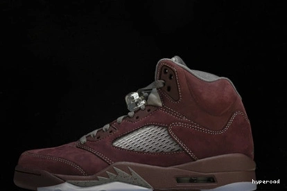 Hyperoad 5 “Burgundy” Air Jordan 1101